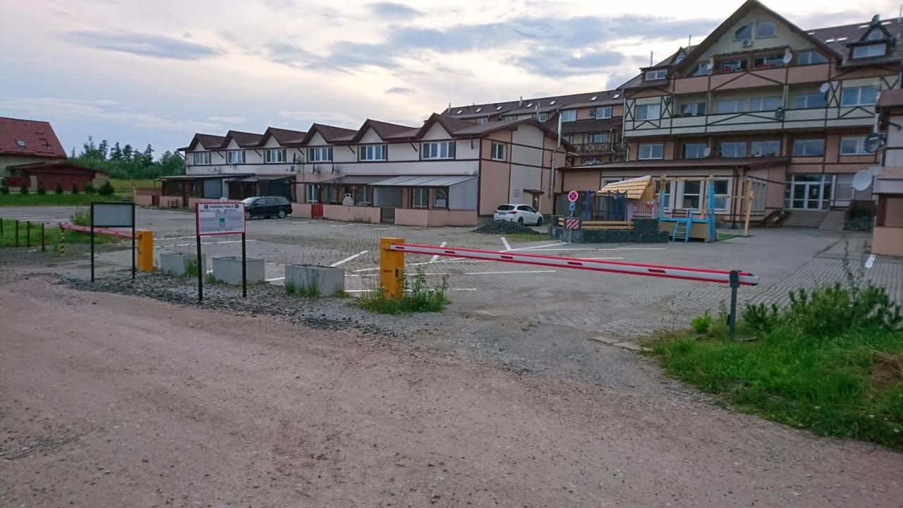 Apartman Sofia Veľký Slavkov Exterior foto