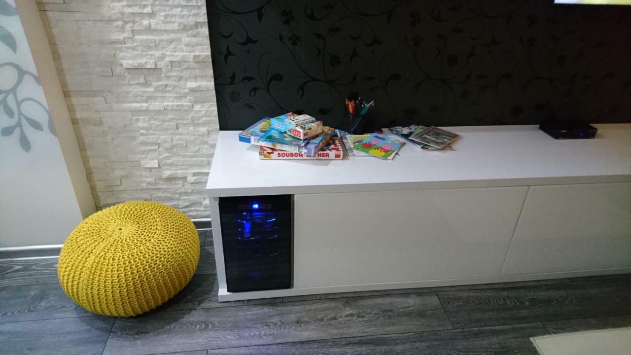 Apartman Sofia Veľký Slavkov Exterior foto